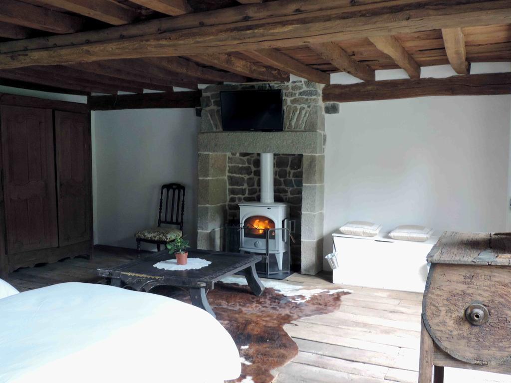 Domaine Lvd Avec Spa, Bois Et Riviere Privee La Bloutiere Eksteriør billede